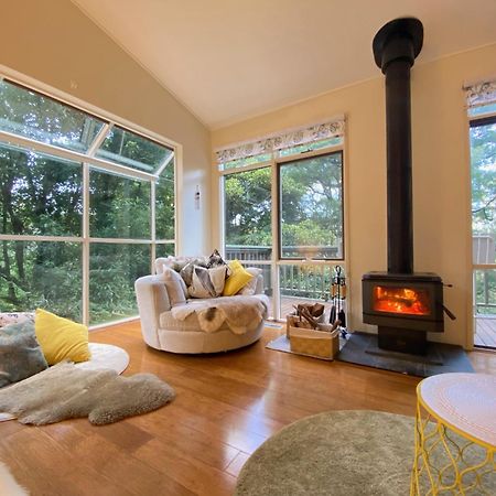Sassafras Treehouse Private Home In The Dandenong Ranges, Victoria Buitenkant foto
